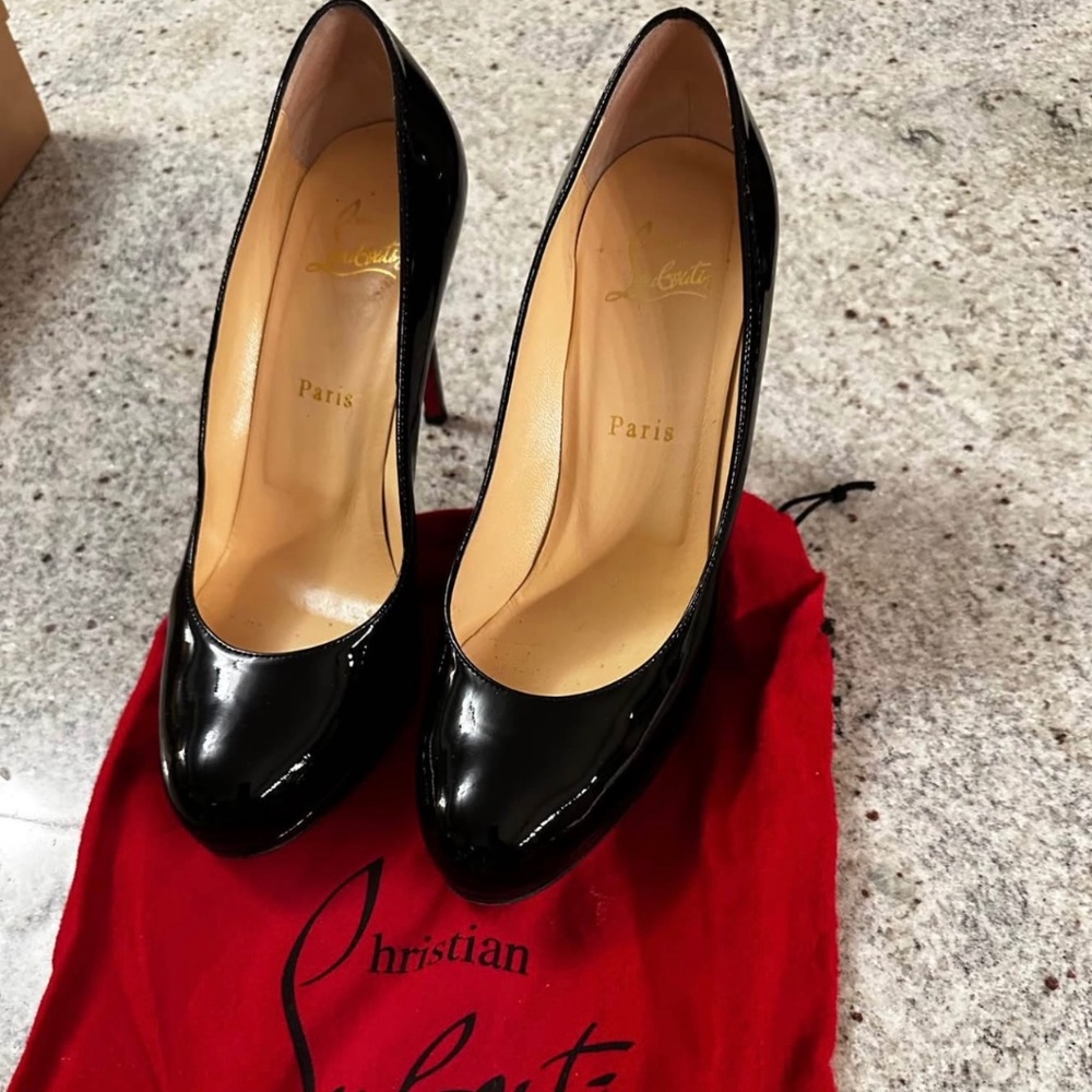 Louboutin patent leather women’s black shoes (Size 38)